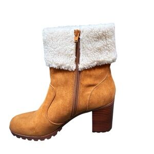 Crown & Ivy Tan Brown Cream Suede Heeled Boots with Faux Fur Cuff NWOT